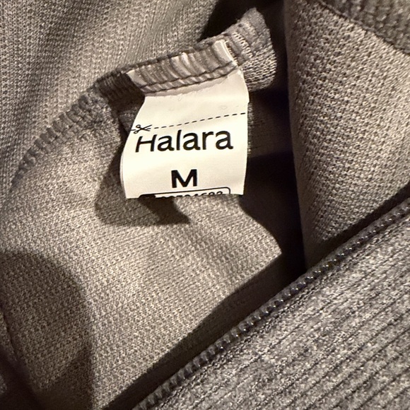 HALARA Ribbed Long Sleeve Zipper Jacket Medium - Picture 3 of 6